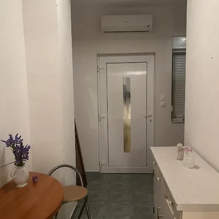 Studio More *